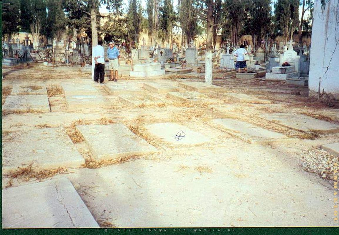 Oujda cimetiere tombe Biven Georges 02.jpg